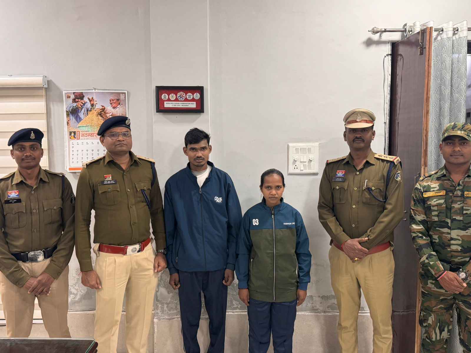 खैरागढ़. एक माह में दूसरा बड़ा आत्मसमर्पण: 20 लाख के इनामी नक्सली दंपति ने किया आत्मसमर्पण, हथियार छोड़कर मुख्यधारा में लौटे