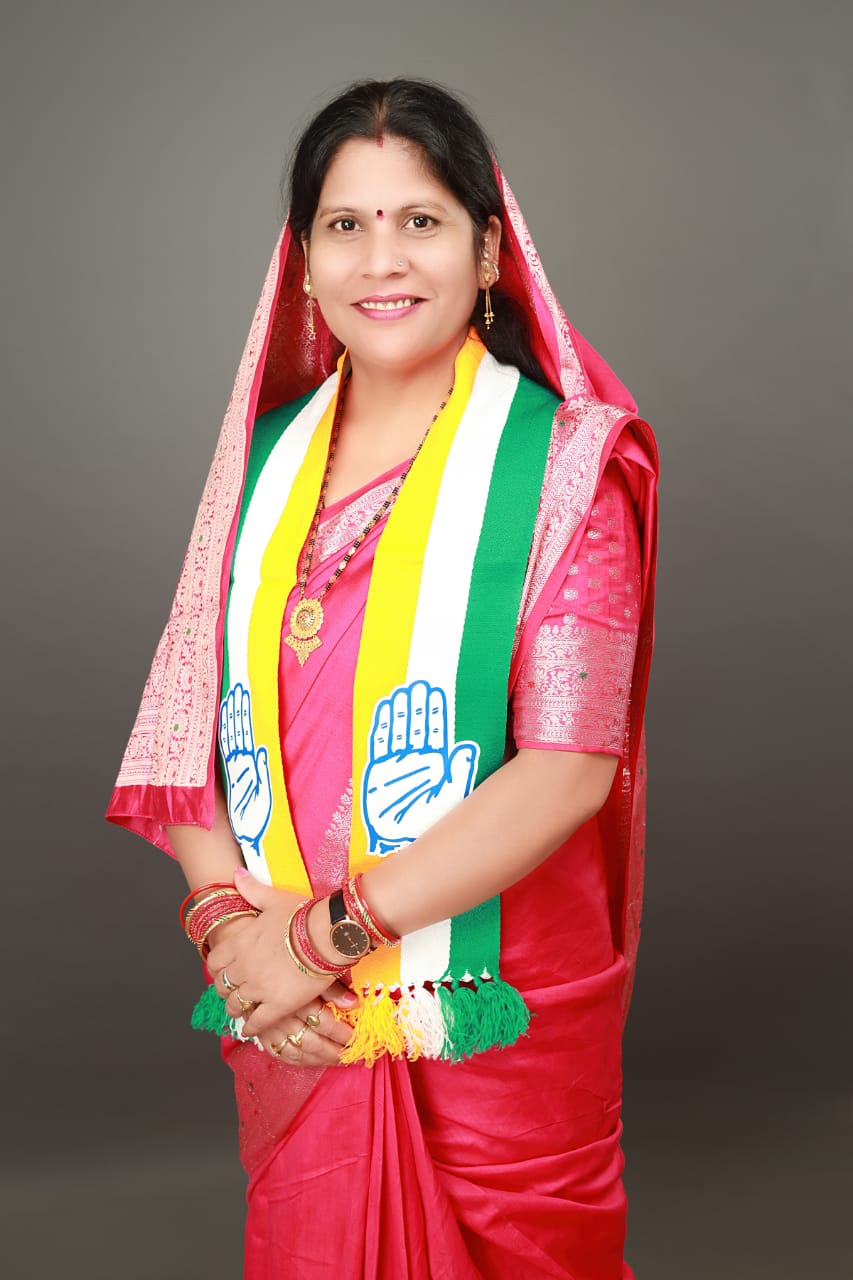 खैरागढ़. कलेक्टर के आदेश पर सियासी तूफ़ान — विधायक यशोदा वर्मा बोलीं, “जनता की आवाज़ दबाने की कोशिश”